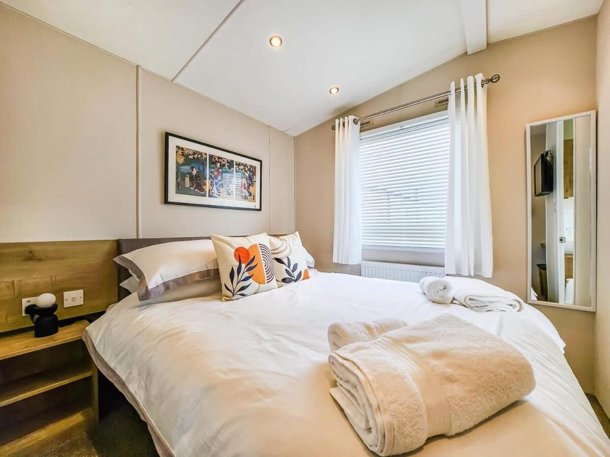 Escape To Paradise At Pevensey Bay Holiday Park 13 Woodland Walk Villa Ngoại thất bức ảnh