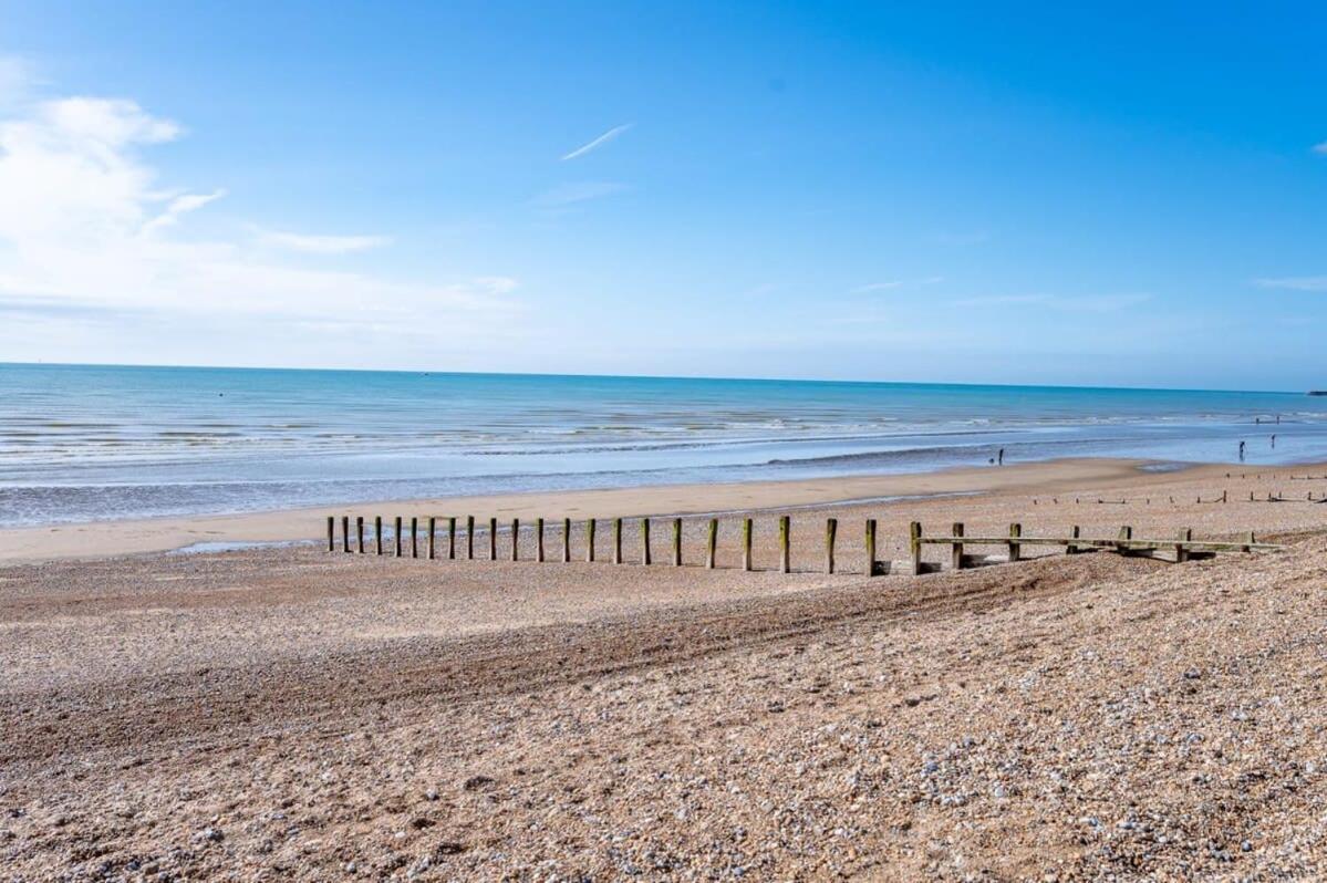 Escape To Paradise At Pevensey Bay Holiday Park 13 Woodland Walk Villa Ngoại thất bức ảnh