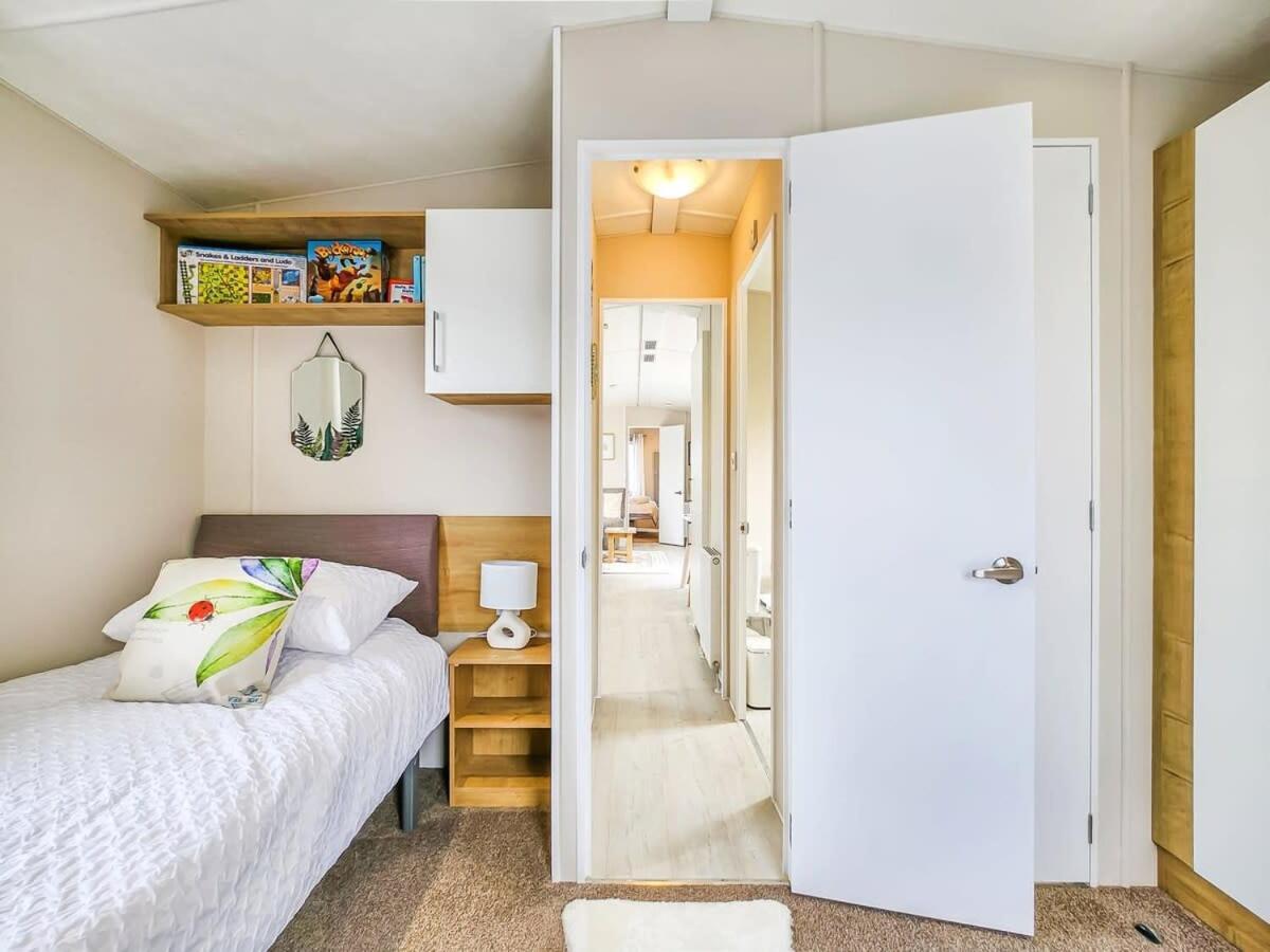 Escape To Paradise At Pevensey Bay Holiday Park 13 Woodland Walk Villa Ngoại thất bức ảnh